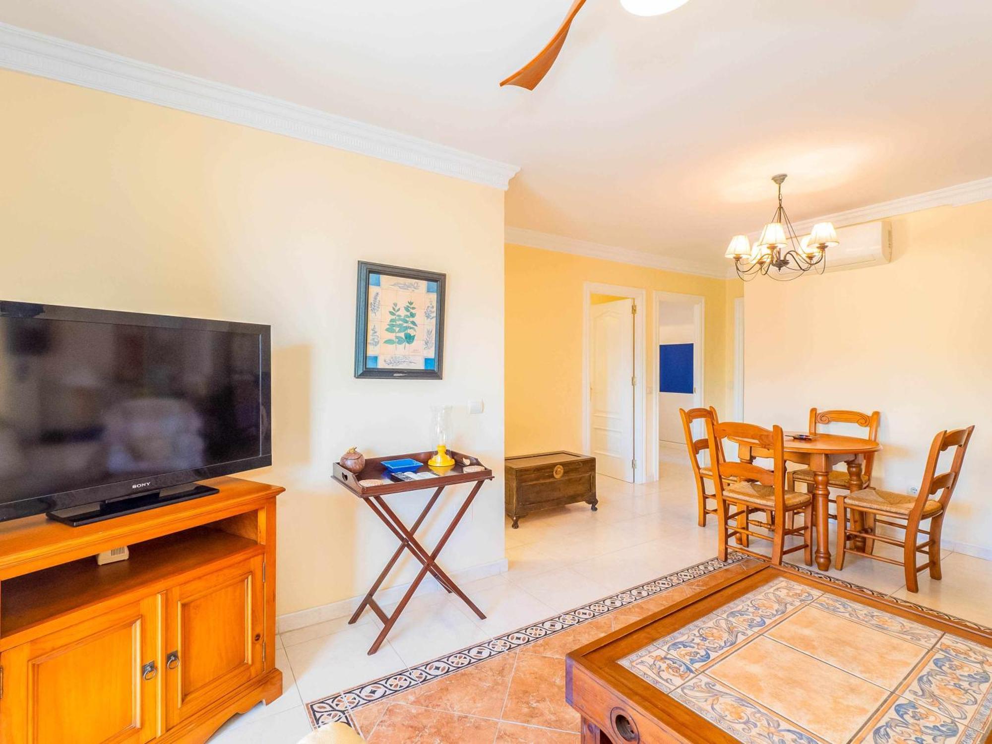 Centrico Apartamento Con Terraza En La Playa Rincón de la Victoria Buitenkant foto