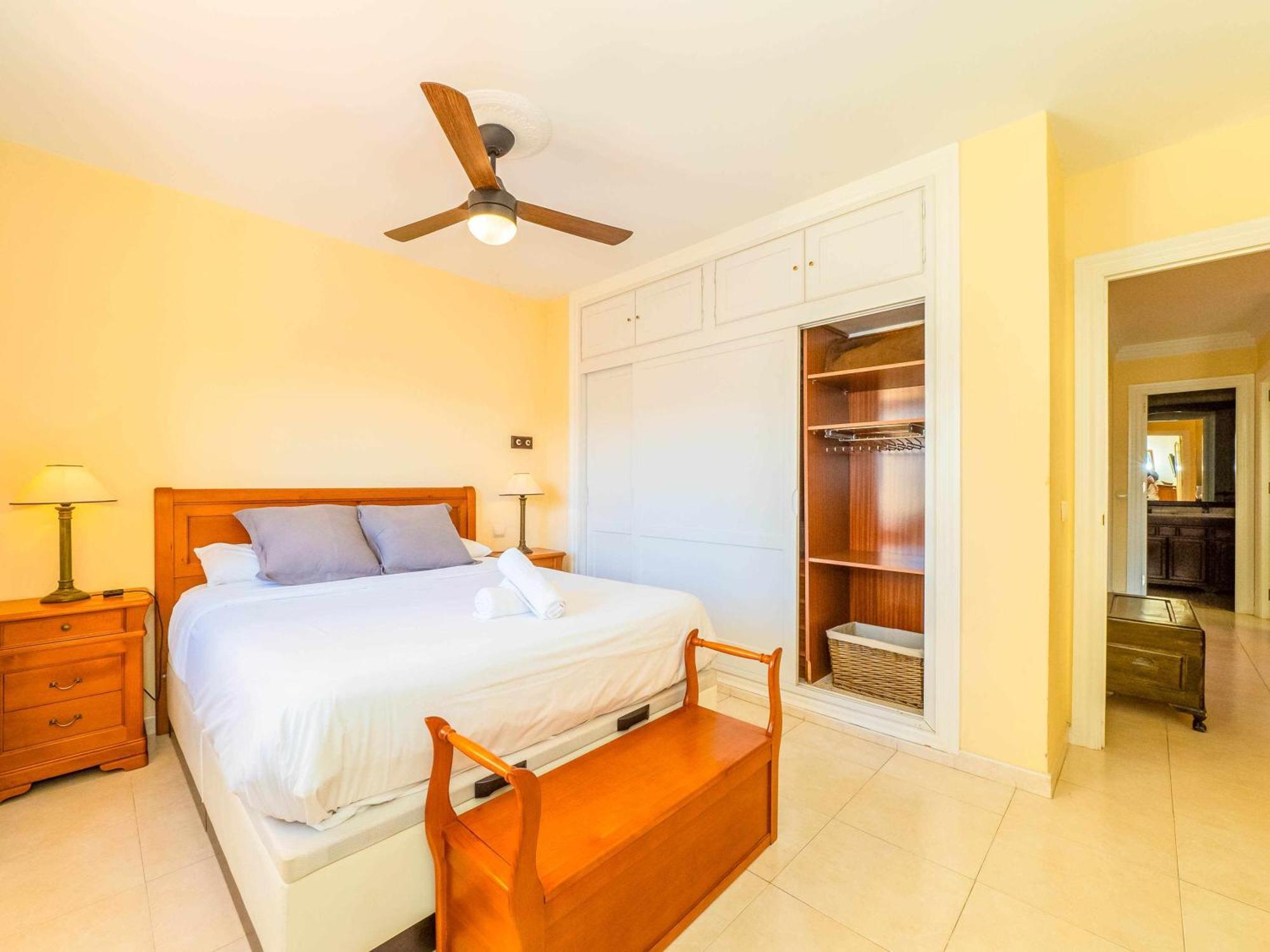 Centrico Apartamento Con Terraza En La Playa Rincón de la Victoria Buitenkant foto