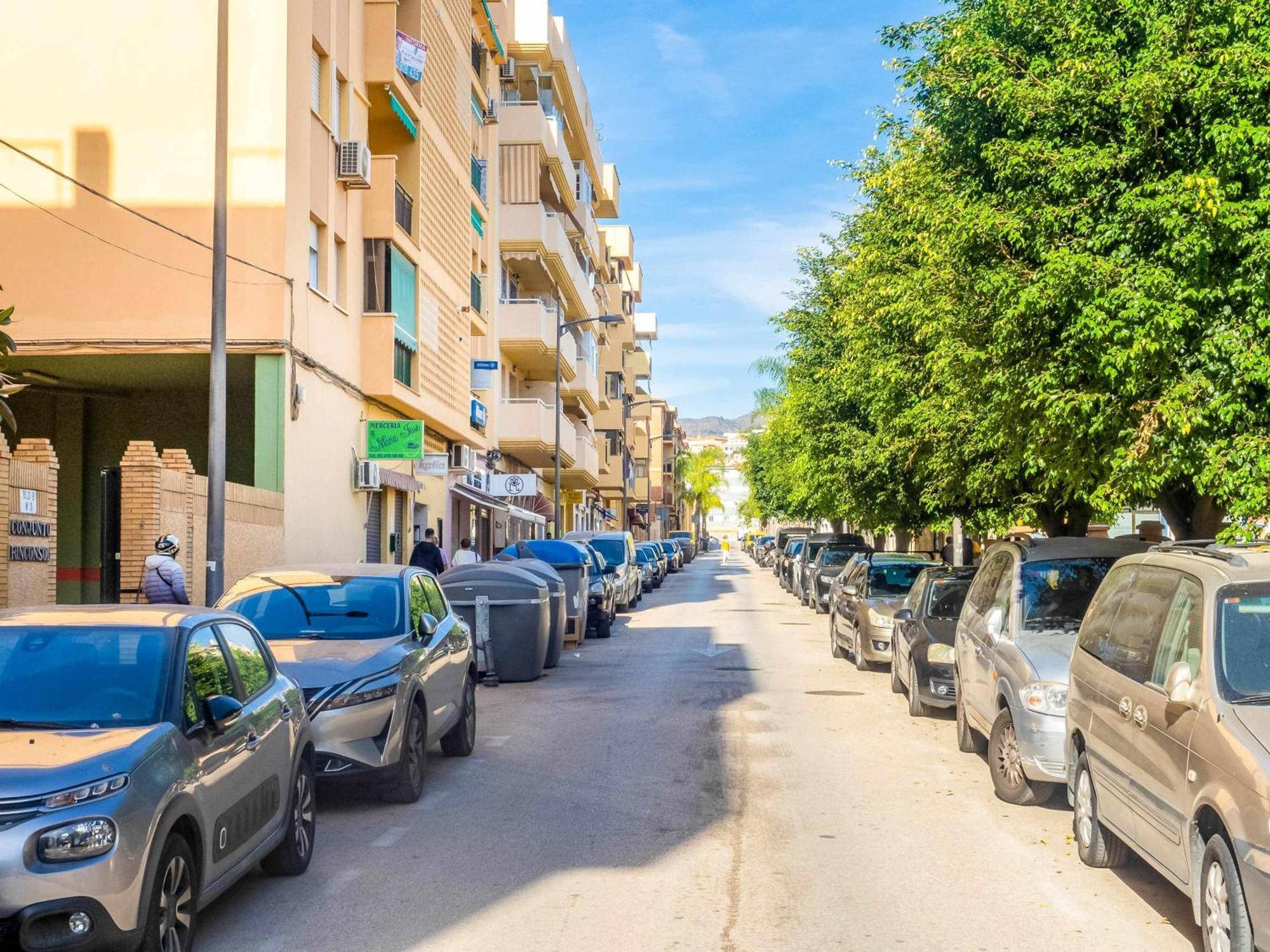 Centrico Apartamento Con Terraza En La Playa Rincón de la Victoria Buitenkant foto