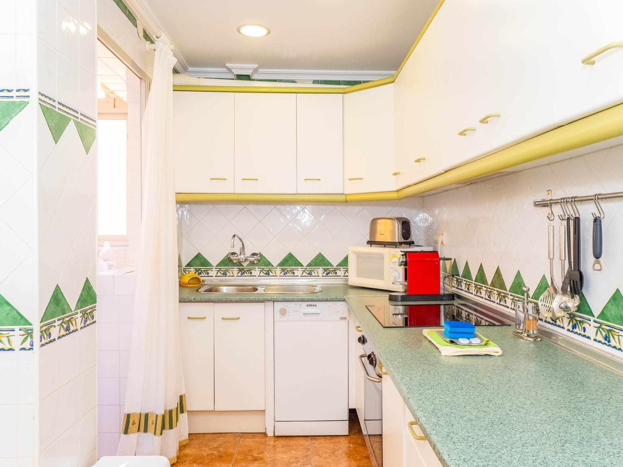 Centrico Apartamento Con Terraza En La Playa Rincón de la Victoria Buitenkant foto